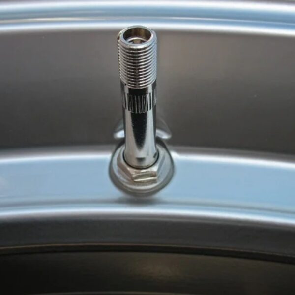 Set 4 Valve Ascunse cromate, cu dispozitiv de umflare - imagine 4